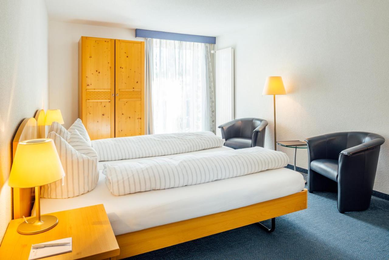Hotel-Restaurant Bellevue Flims Extérieur photo